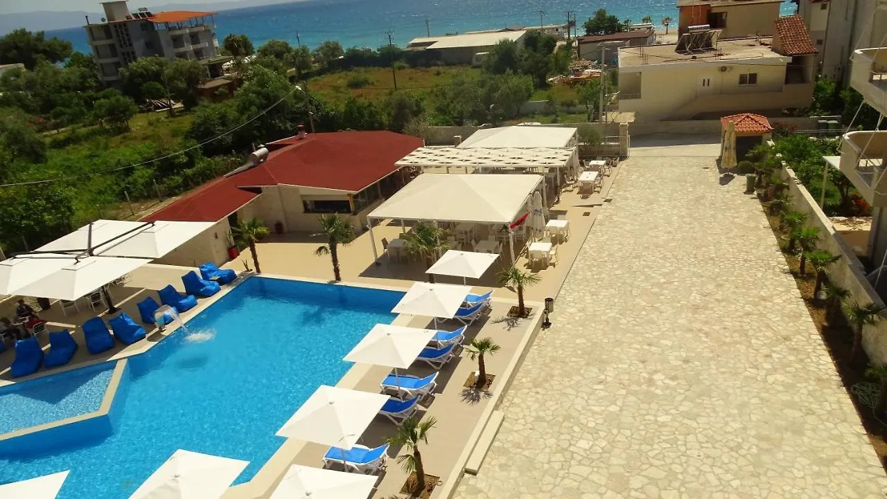 Hotel Beach Restaurant Fabio Borsh 0*,